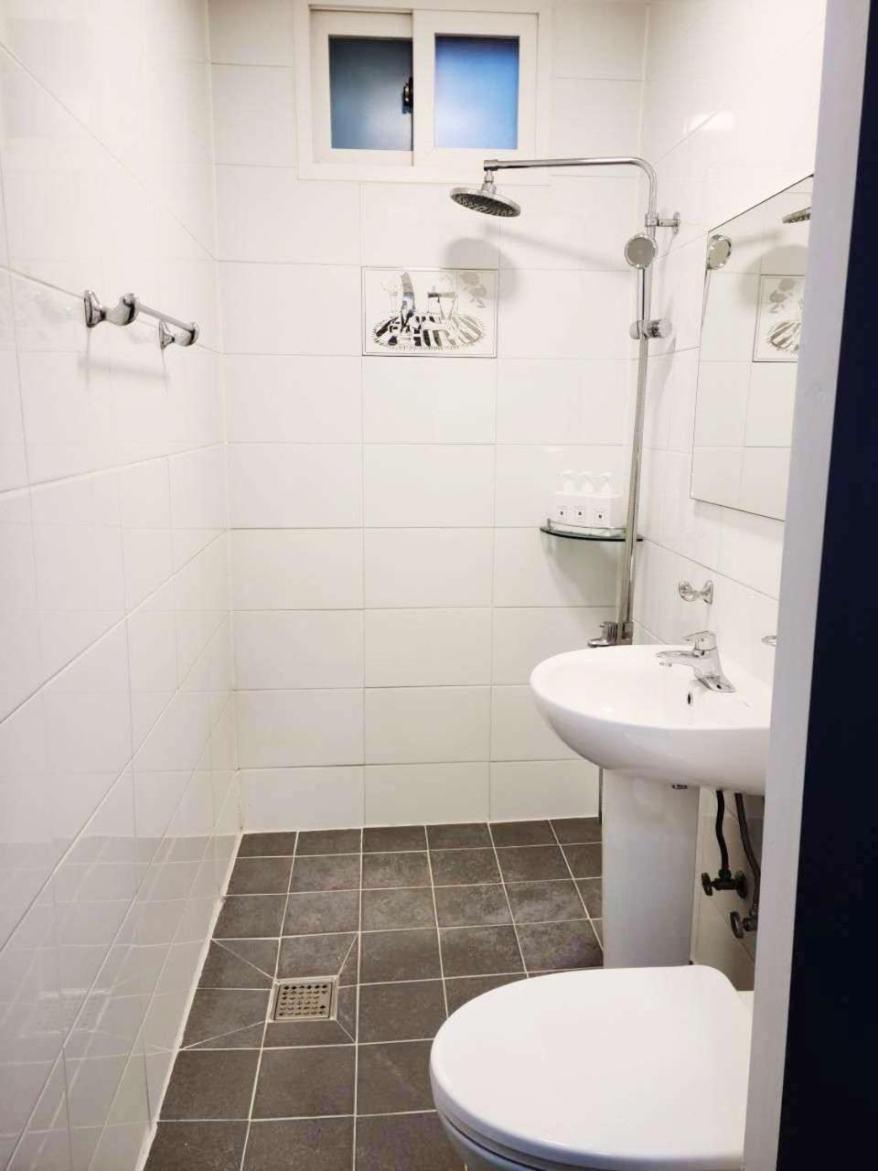 Blau Guesthouse Кёнджу Экстерьер фото
